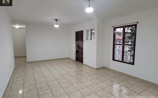 Amplia Casa en Rohrmoser, Cerca de la Embajada Americana